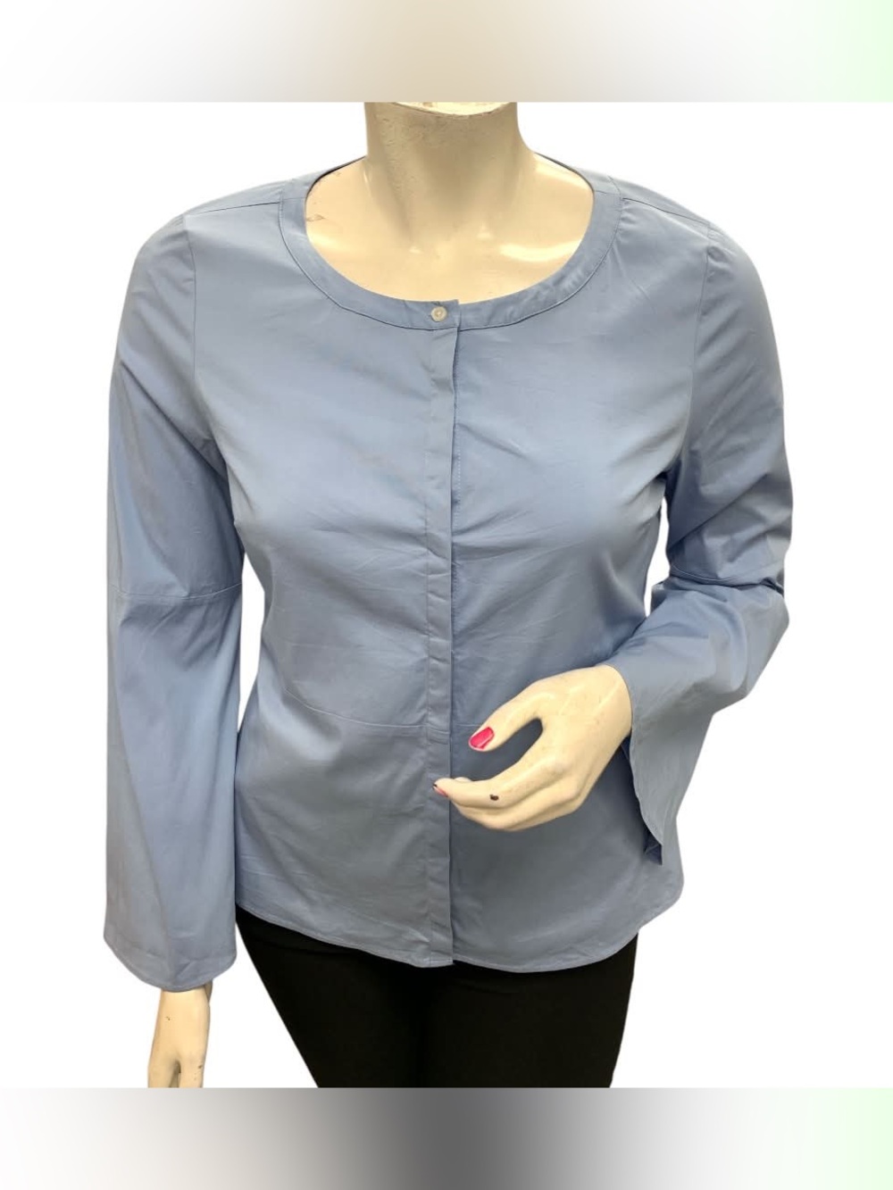 H by Halston Light Blue Round-Neck Button-Front Blouse Size L